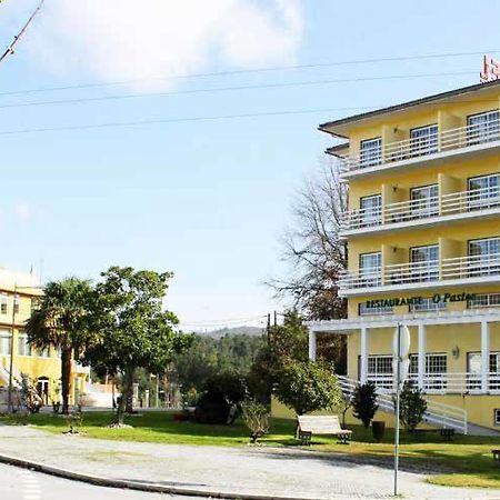 Hotel Montemuro Castro Daire Exteriör bild