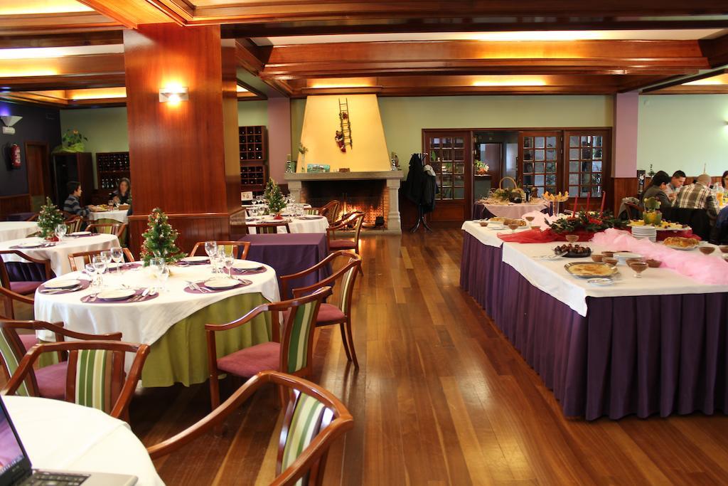 Hotel Montemuro Castro Daire Exteriör bild